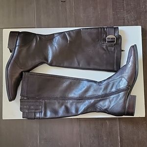 Womens Marc Fisher boots